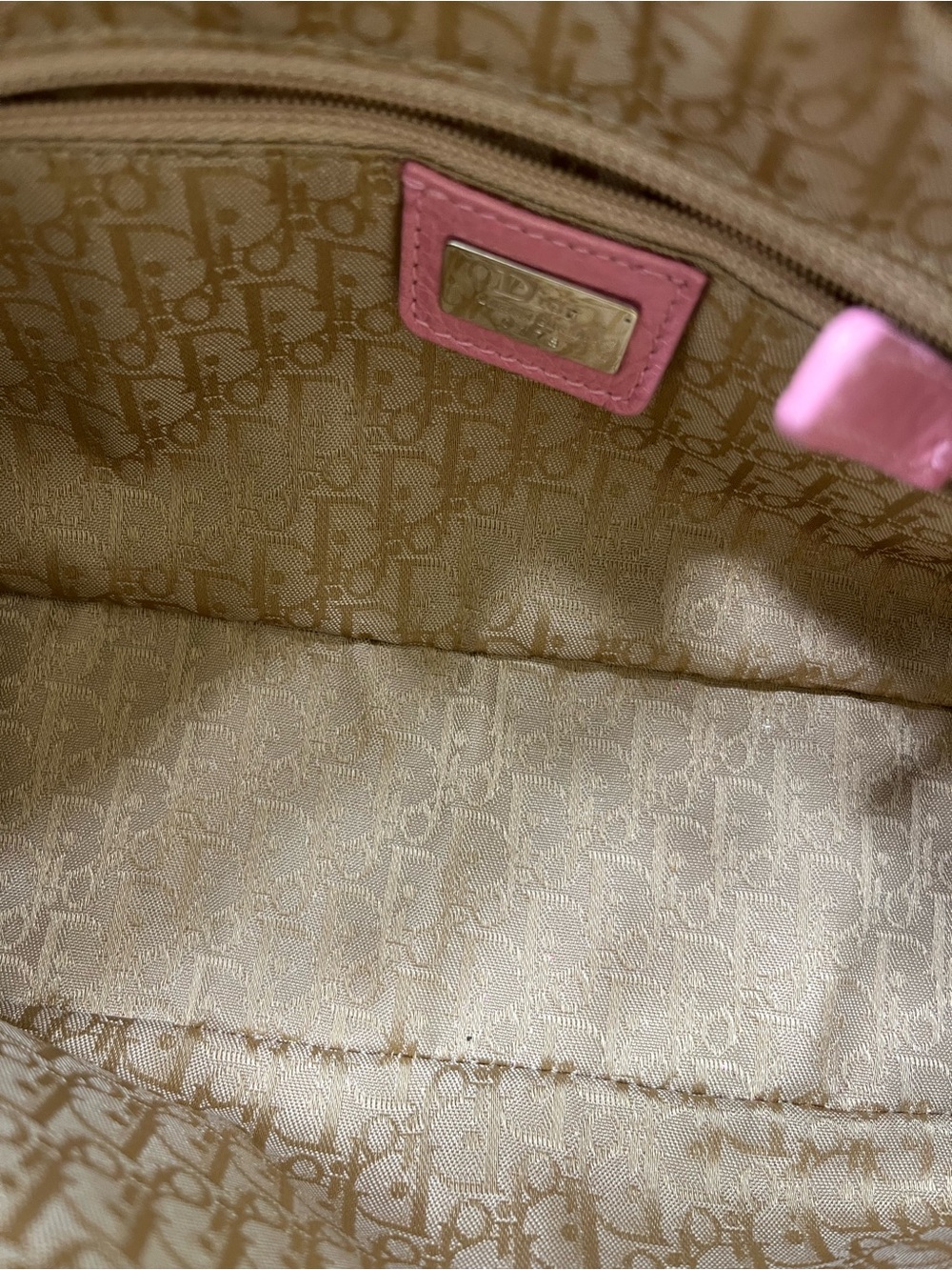 Limited Edition 2005 Dior Floral Wicker and Pink Raffia Flower Vintage Hand Bag - Picture 6 of 8